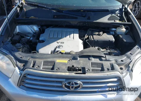 2010 Toyota Highlander from USA, damaged, VIN 5TDBK3EH6AS028127